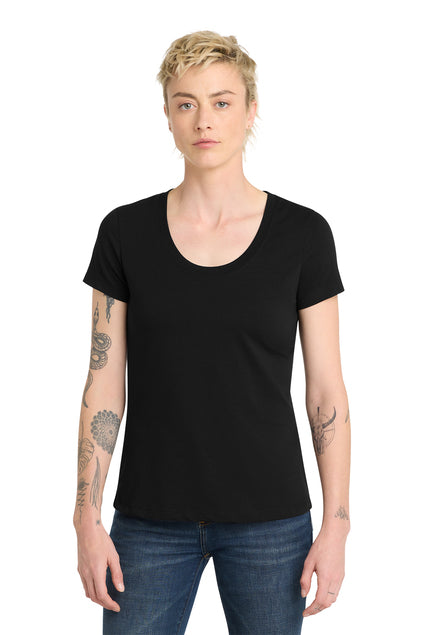 District ® Women’s Flex Scoop Neck Tee